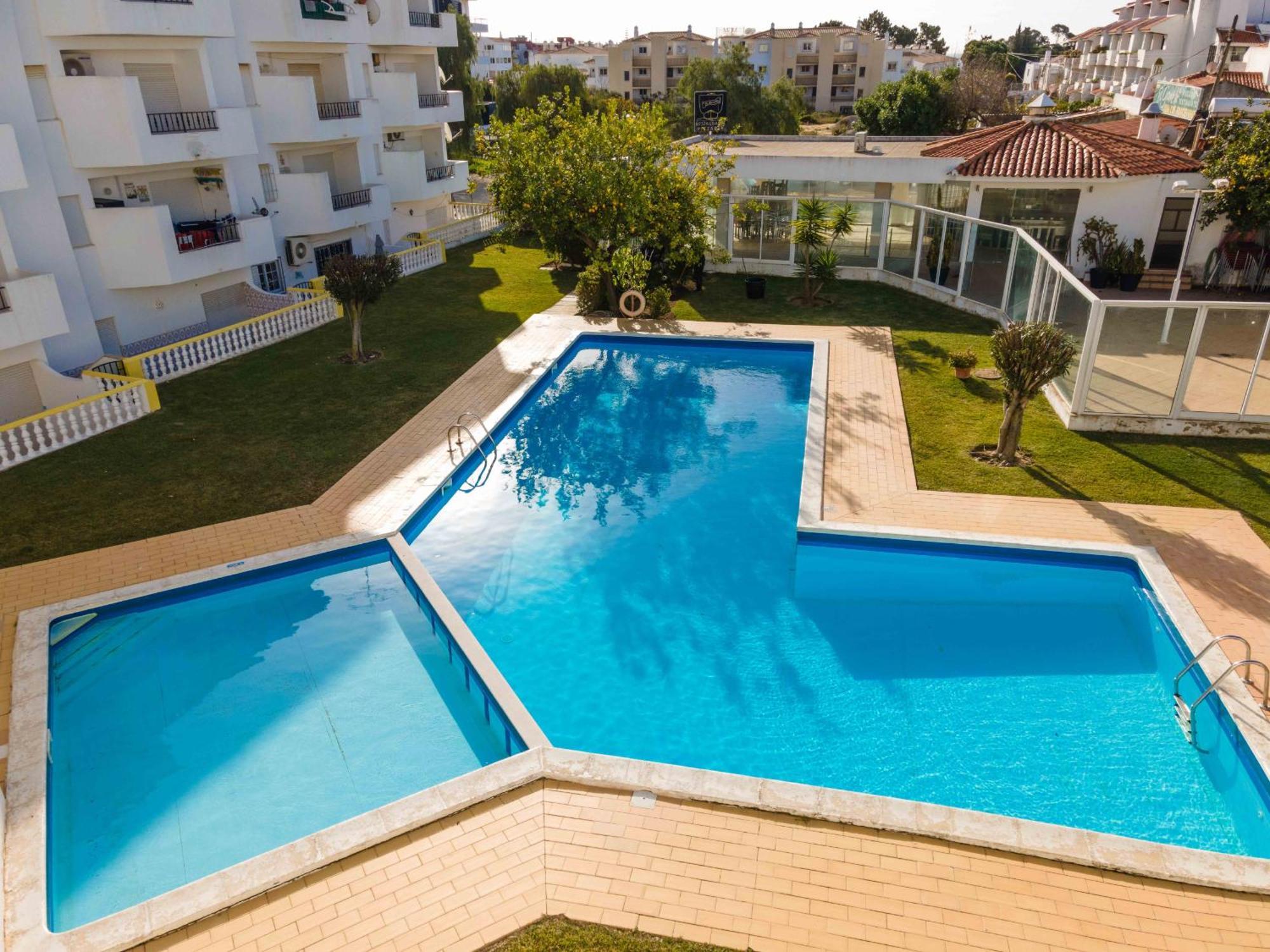 Santa Eulalia 2-Bedroom Apartment - Swimming Pool - Wifi Albufeira Extérieur photo